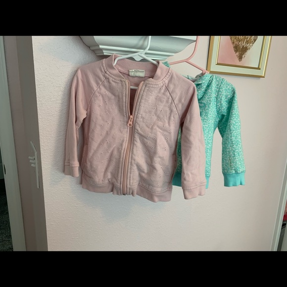 Jacket bundle 4- total - Picture 4 of 5